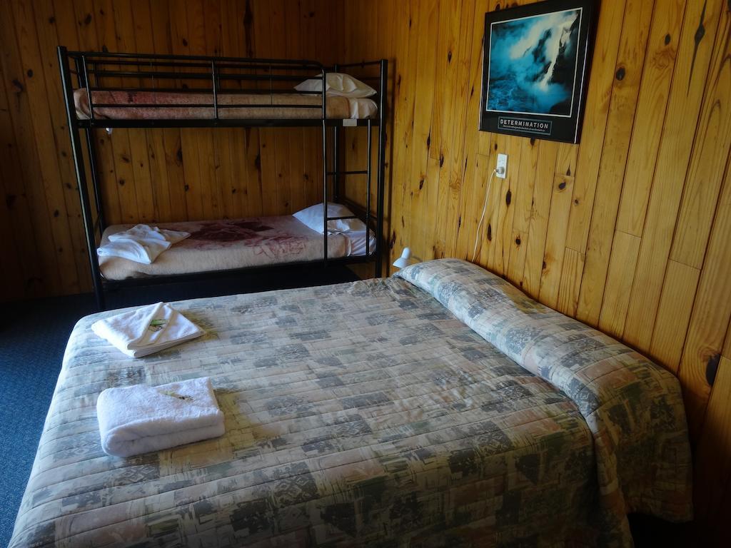 Ninety Mile Beach Holiday Park Waipapakauri Quarto foto